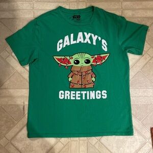 Star Wars Yoda Christmas T-shirt size Large